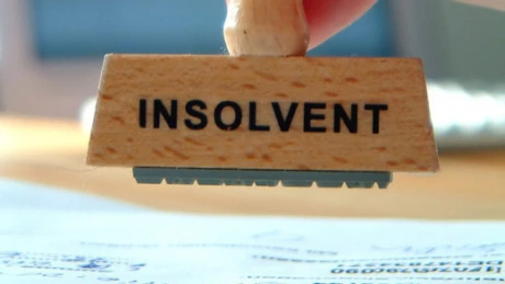 Scădere cu 12,35% a numărului de firme şi PFA care au intrat în insolvenţă în primele patru luni din 2025 - date ONRC